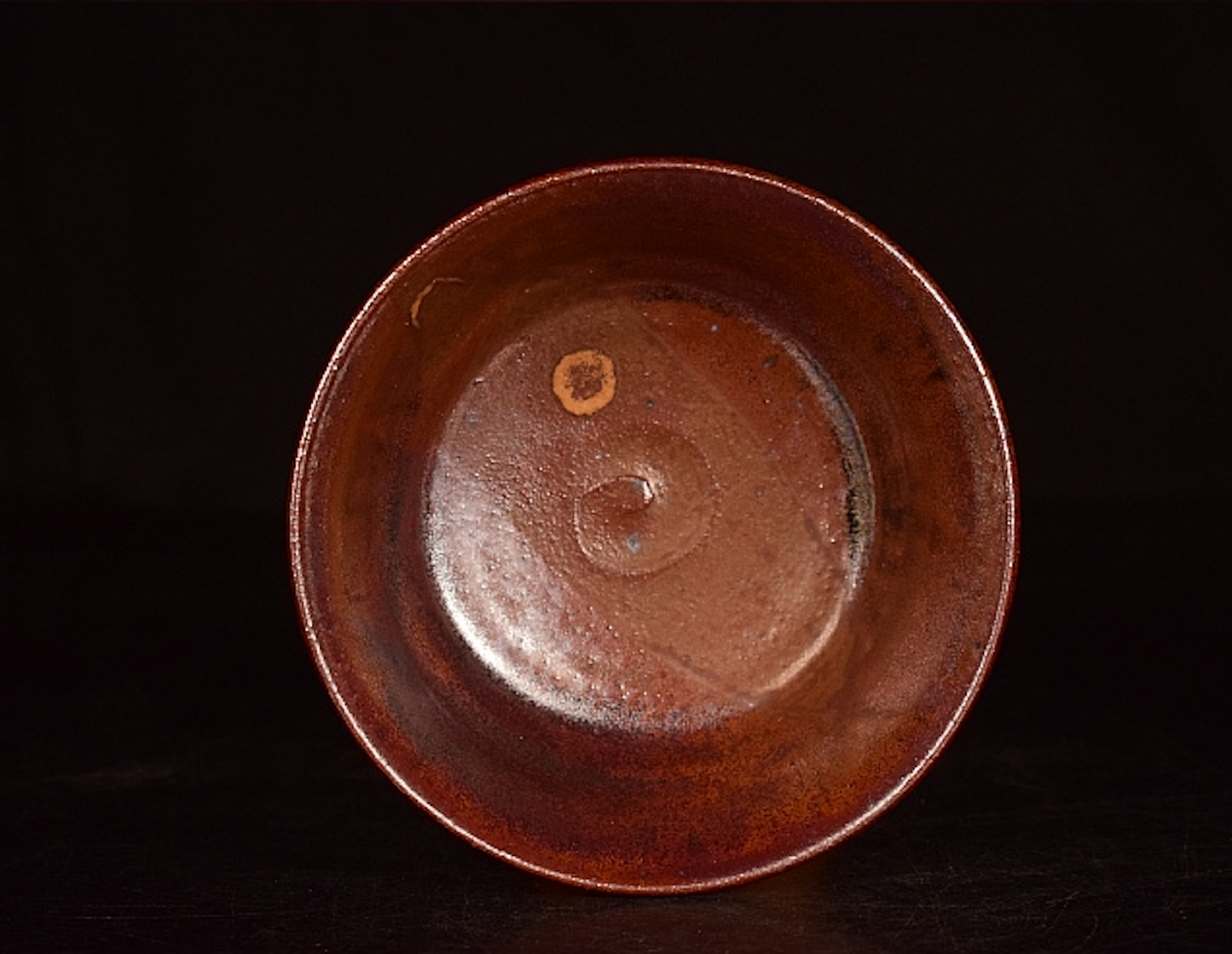 Kato Shuzo Setoyaki Teeschale aus Eisenglasur